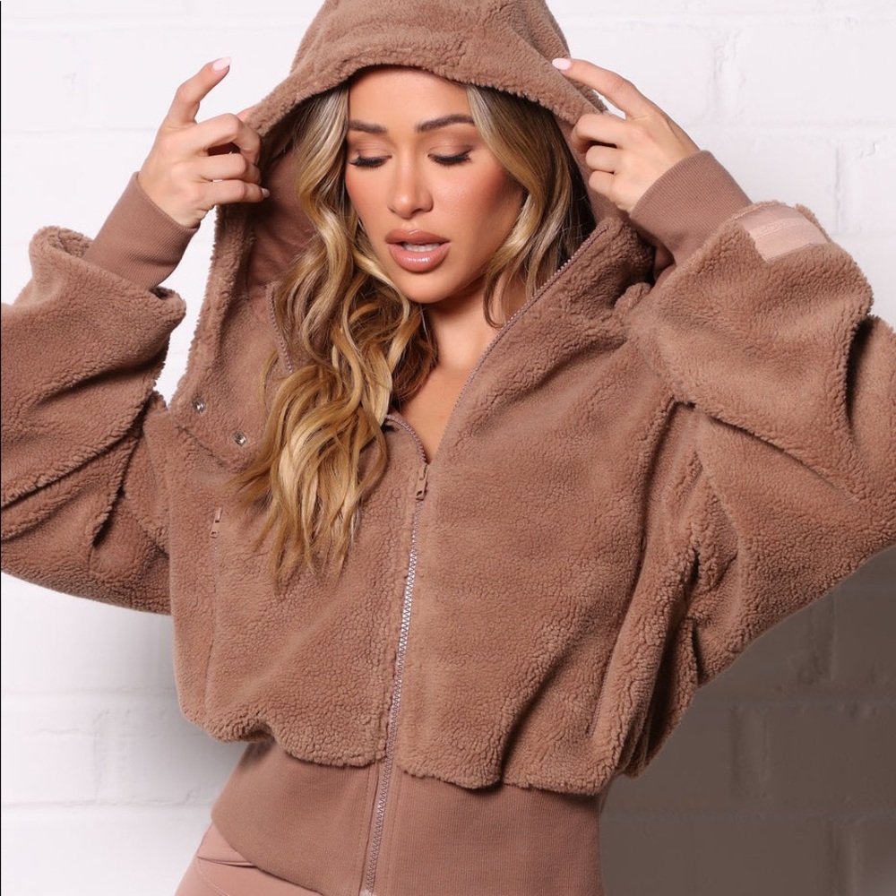 Sports Sherpa Jacket